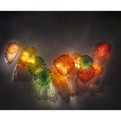 Elegant Hand Blown Glass Plates Wall Art Murano Flower Glass Hanging Plates Wall Sconce
