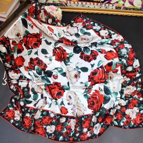 Lady Beach Silk Scarf Headscarf Womens Fashion Printing Red Rose Large Square Scarfs Luxury Travel Shawl 110cm Handmade Rolling