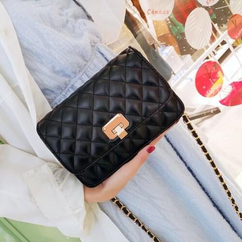 Classic Quilted Leather Small Handbag Shoulder Bag for Women Messenger Bag Daily Designer Bags Luxury Chain Ladies Crossbody Bag