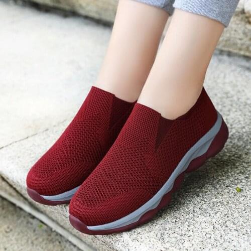 Tenis Masculino 2021 Unisex Ultralight Mesh Sneakers slip on Tennis Shoes Men Flats Fitness Sports for Women Big Size 45 Shoes