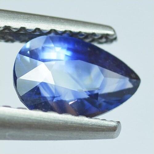 0.99ct Blue Sapphyre Pear Cut