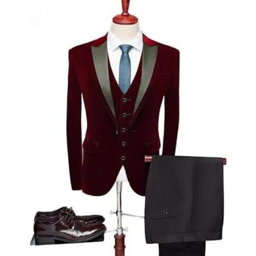 2019 Tailored Made Burgundy Suit For Men Groom Tuxedo Slim Fit 3 Piece Velvet Blazer Prom Wedding Suits Terno (Jacket+Vest+Pant)