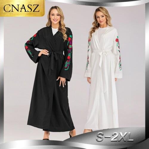 Women Maxi Long Sleeve Long Vintage Kimono Plus Size Embroidery Moroccan Kaftan Islamic Clothing Muslim Abaya Floor Length Gown