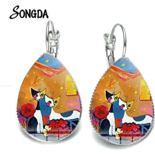 Black and White Two Cat Earrings Strange Cat New Cartoon Abstract Pattern Charm Earrings Water Drop Shape Jewelry