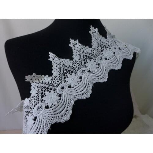 11cm Wide 5 Yards Scalloped Ivory White Cotton Lace Trim With Hollowed Out For Costume Design, Home Decor, Table Cloth