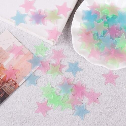 100pcs 3D Stars Glow In Dark Luminous Fluorescent Plastic Wall Sticker Home Decor Decal Wallpaper Decorative Special Festivel