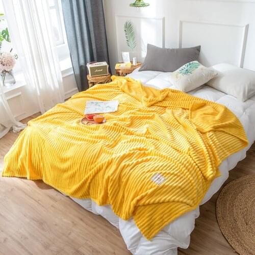 Coral Blankets for Beds Solid Yellow Soft Warm 300GSM Plaid Square Flannel Blanket On the Bed Thickness Throw Blanket