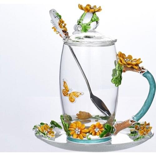 Creative Yellow Daisy Enamel Crystal Mug Tea Cup Coffee Mug Butterfly Daisy Painted Flower Water Cups Clear Glass with Spoon