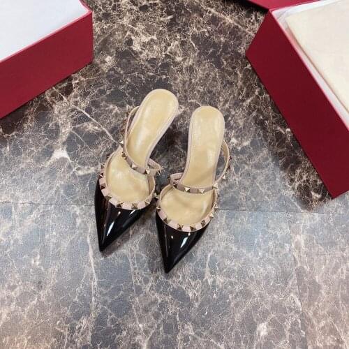 Plus Size 34-42 Womens Sandals Fashion Rivet Sandals For Woman Genuine Leather Womens Shoes Pointed Toe High Heels Sandals