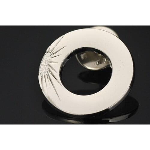 Custom silver badge hollow badge brooch custom