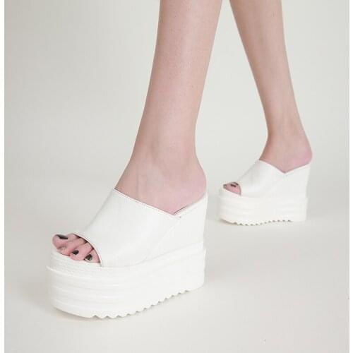 Summer Wedges Slippers Women Platform Mules white Slipper Pu leather High Heeled Outdoor Beach Sandals Ladies Slides Flip Flop