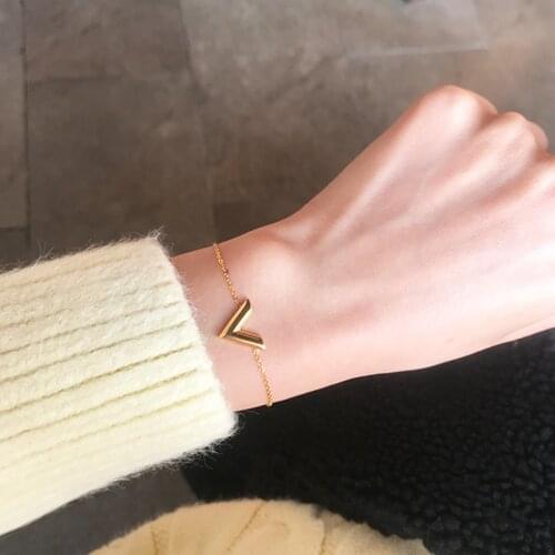 Bracelet for Woman Luxury Brands Stereoscopic V Charm Titanium Steel Female Fashion Wrist Chain Jewelry Lover Gift(GB100)