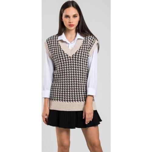 MUQKO Women Beige Color Houndstooth V Neck Oversize Knitwear Sweater Women’s Dress Toppies New Fashion Autumn Winter 2020 Casual