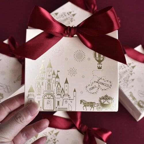 Gold Carriage Wedding Candy Favor Box Bronzing Process Paper Candy Box Baby Shower Birthday Decorations