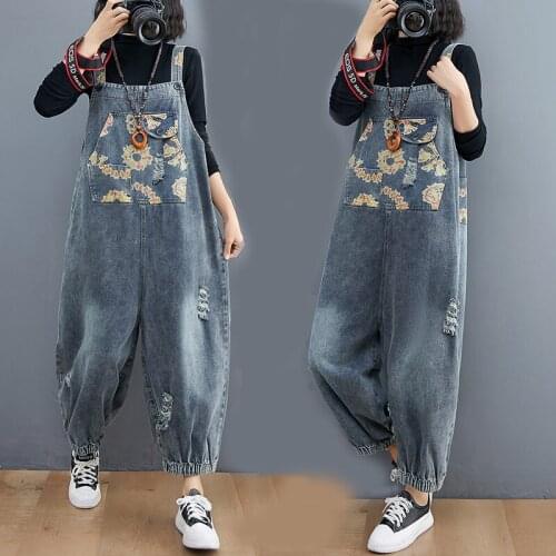 Fashion Vintage Printed Strap Jumpsuits Woman Ripped Jeans Long Harem Pants Denim Overalls Washed Bleached Pocket Rompers 2021
