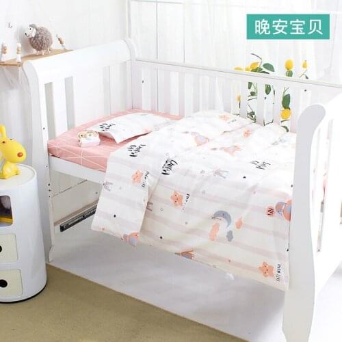 Cotton 3pcs/set Baby Bedding Set Cute Cartoon Pattern Newborn Crib Kit Baby Bed Sheet Quilt Cover Pillowcase Infant Cot Bedding