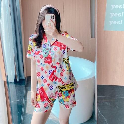 Lingering Warmth Cami shorts Ladies pajamas Faux Silk Ladies Summer Simulation Street Cartoon Cute Home Service Sleepwear Suit