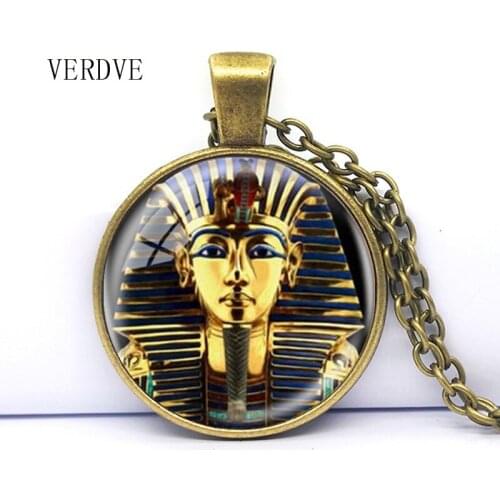 2018 New Tutankhamun Logo Pendant Necklace Egyptian Necklace Tutankhamun Gold King Handmade Resin Retro Art Gift Womens Jewelry
