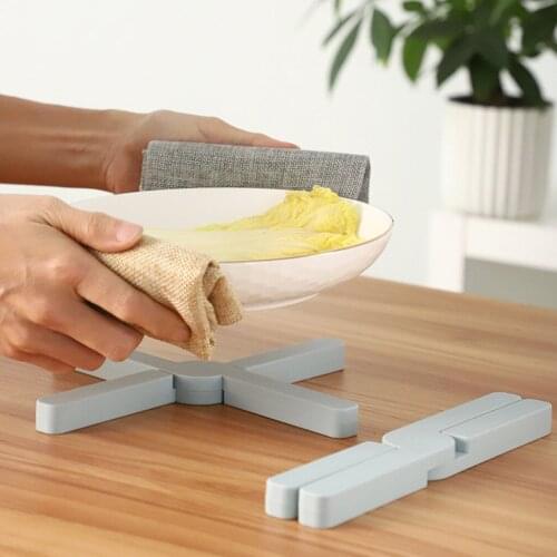 Silicone Placemat Small Rotatable Solid Color Table Mat Heat Insulation Pad for Home Restaurant