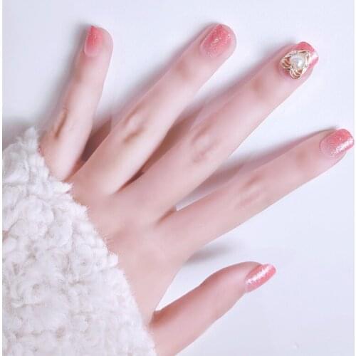 24pcs Light Pink Heart Diamond Decor Daily Wearable Short Length Fake Nails Sweet Full Cover Detachable Fingernails TN