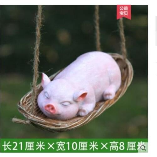 Resin koala decoration decoration lovely landscape garden pendant pig doll High-end luxury Animal Sculpture statue carving Home