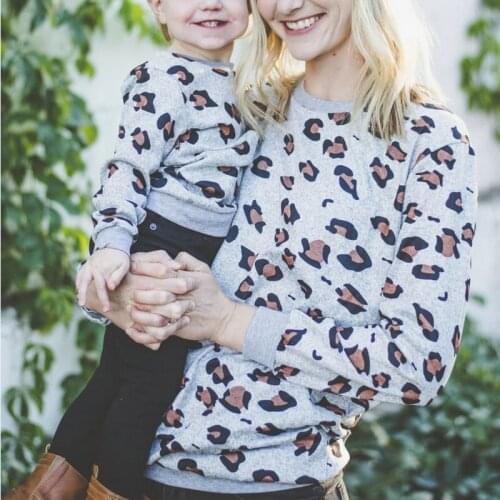 Long Sleeve Family Look New Year Shirt Leopard Mother Daughter Matching Hoodies Cotton Mommy And Me Christmas Outfits Clothes