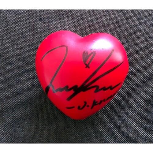 Hand signed TVXQ Jung Yunho U-KNOW autographed concert ball heart ball limited