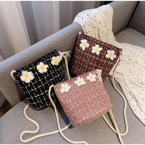 New Women Floral Shoulder Bag Satchel Handbag Small Messenger Bag Summer Beach Clutch Shoulder Bags Crossbody Bolsa Feminina
