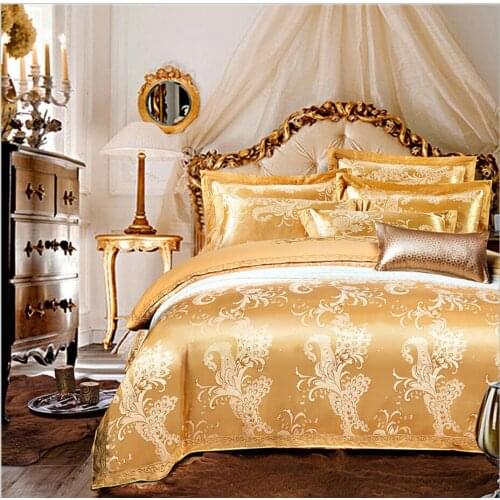 ROMANZO Satin Bedding
