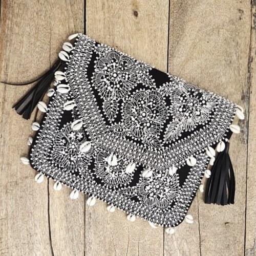 DOYUTIG Womens Bohemia Envelope Wedding Clutches Lady Handmade Bead & Shell Hobo Crossbody Bag Short Tassels Shoulder Bag F797