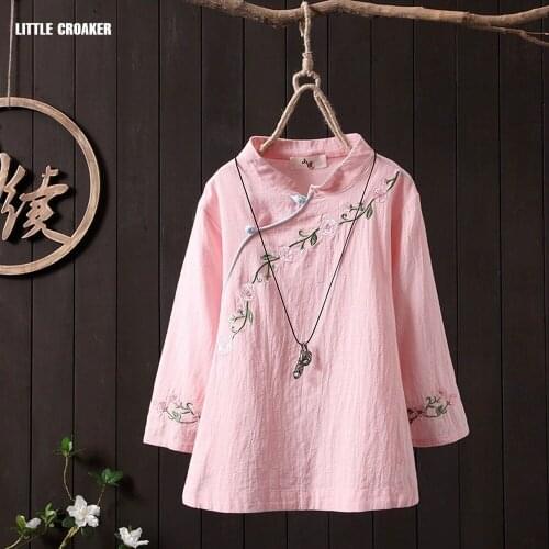 China Style Plus Size Women Blouses Floral Embroidery 3/4 Sleeve White Shirt Cotton Solid Color Elegant Ladies Tops
