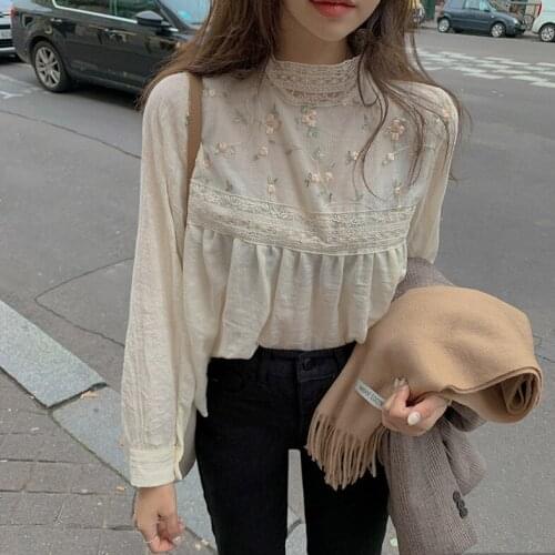 Women retro semi-turtleneck embroidered lace blouse with long sleeves