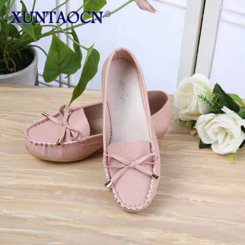 White Leather Nurse Soft Bottom Flats Womens Breathable Work Loafers Ladies Slip On Non-Slip Pregnant Flat Shoes Size 35-40