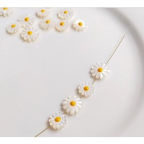 30pcs/lot )Promotion! Natural Sunflower Mother of Pearl shell Daisy Flower Mother Pearl for Brooch (10mm/12mm choose)