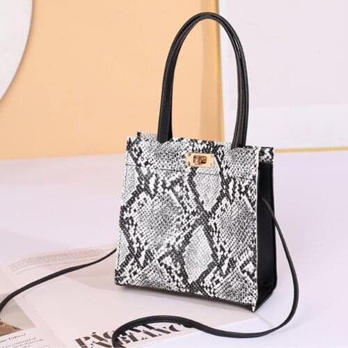 Vintage Women Bags Snake Pattern PU Shoulder Messenger Casual Ladies Mini Purse Ladies Vintage Small Purse Ladies Handbags 2021