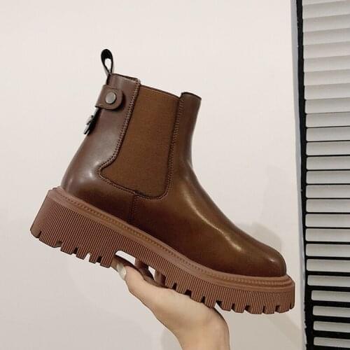 Ankle Boots Female Platform Shoes for Women Nice Trend Chelsea Rain Boots Women Heels Casual Black Designer Shoes Woman Booties
