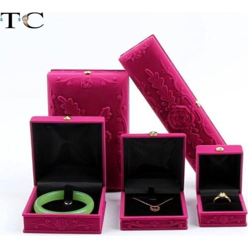 Top Grade Rose Jewelry Box Embossed Ring Bracelet Necklace Locket In Black Packaging Box Packaging Bags for Business