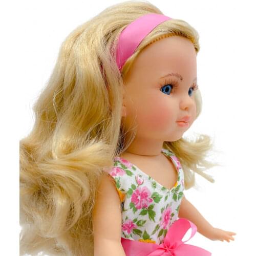 Simona doll 40 cm. Model 2021 100% limited edition vinyl with elegant design. Clothing made in Spain Sintra Nancy