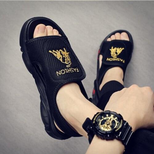 National tide summer sandals mens 2021 new mens beach sandals fashion breathable sandals men wear