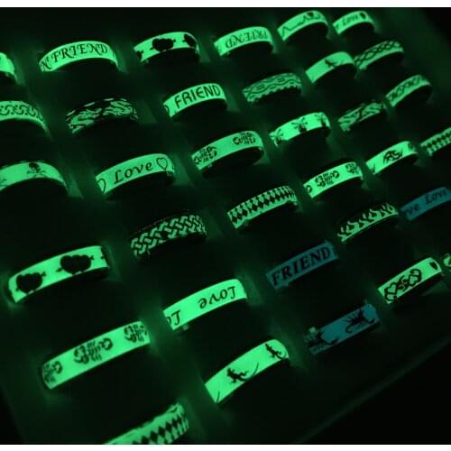 Wholesale 36pcs/Lot Men Women Ring Glow in the Dark Luminous Stainless Steel Band Rings Party Favor Brand New