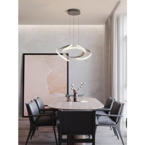 Three head light lamps and lanterns of luxury restaurant droplight personality postmodern art chandelier dining room