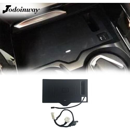 Car wireless charger for BMW X3 G01 X4 G02 2018 2019 center console charge panel phone holder for iphone 11 fast charging board