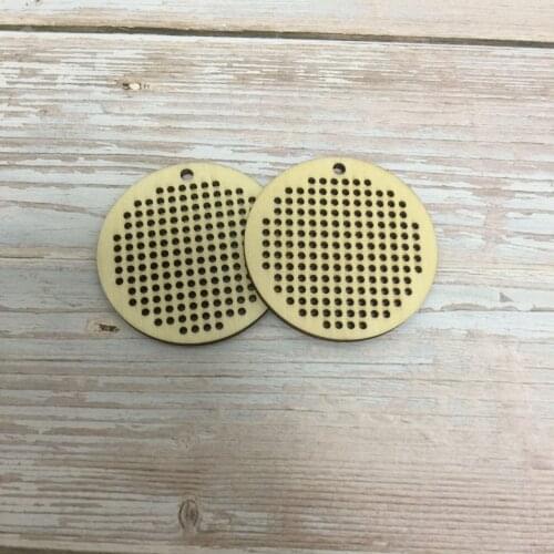 50pcs Natural DIY Handmade Cross Stitch Needlepoint earring jewelry Wood Blanks Unfinished Round Circle Tags