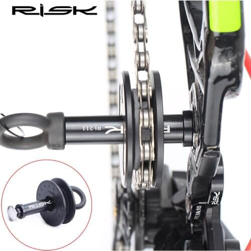 RISK Multifunction Bicycle Chain Keeper Fix Clean Tool With Chain Oiler Sponge Bike Wheel Holder Quick Release Lever Protector