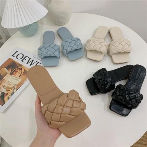 Womens Slippers Fashion Ladies Flat Slides Outdoor Casual Slippers PU Leather Female Beach Shoe Women Flip Flops Weaving Summer