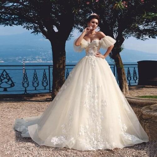 2020 New Arrival Sweetheart Applique Lace Wedding Dresses With Short Sleeve Ball Gown vestido de noiva princesa Bride Dress