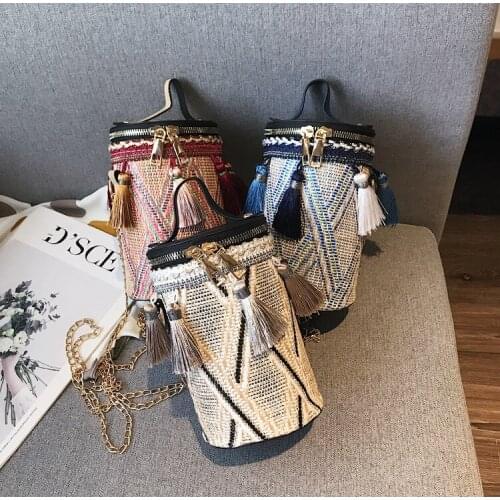Women Summer Fashion Handbag Straw Bag Bag Round Tote Bag Hand Tassel Chain Shoulder Travel Bag