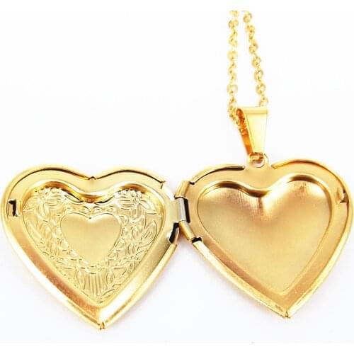 KUNIU Retro Necklace Heart-shaped Open Phase Box Couples Lovers Women Female Elegant Golden Carved Necklace Jewelry Accesorries