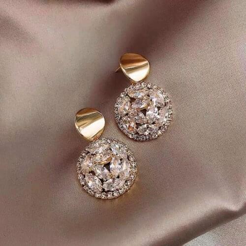 Luxury Female White Leaf Crystal Earrings Yellow Gold Color Stud Earrings Vintage Round Zircon Hollow Wedding Earrings For Women