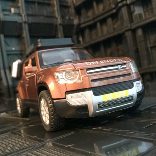 NEW 1:32 2020 DEFENDER Off-Road Alloy Car Model Sound Light Childs Toy Pull Back Toy Car Collection Free Shipping